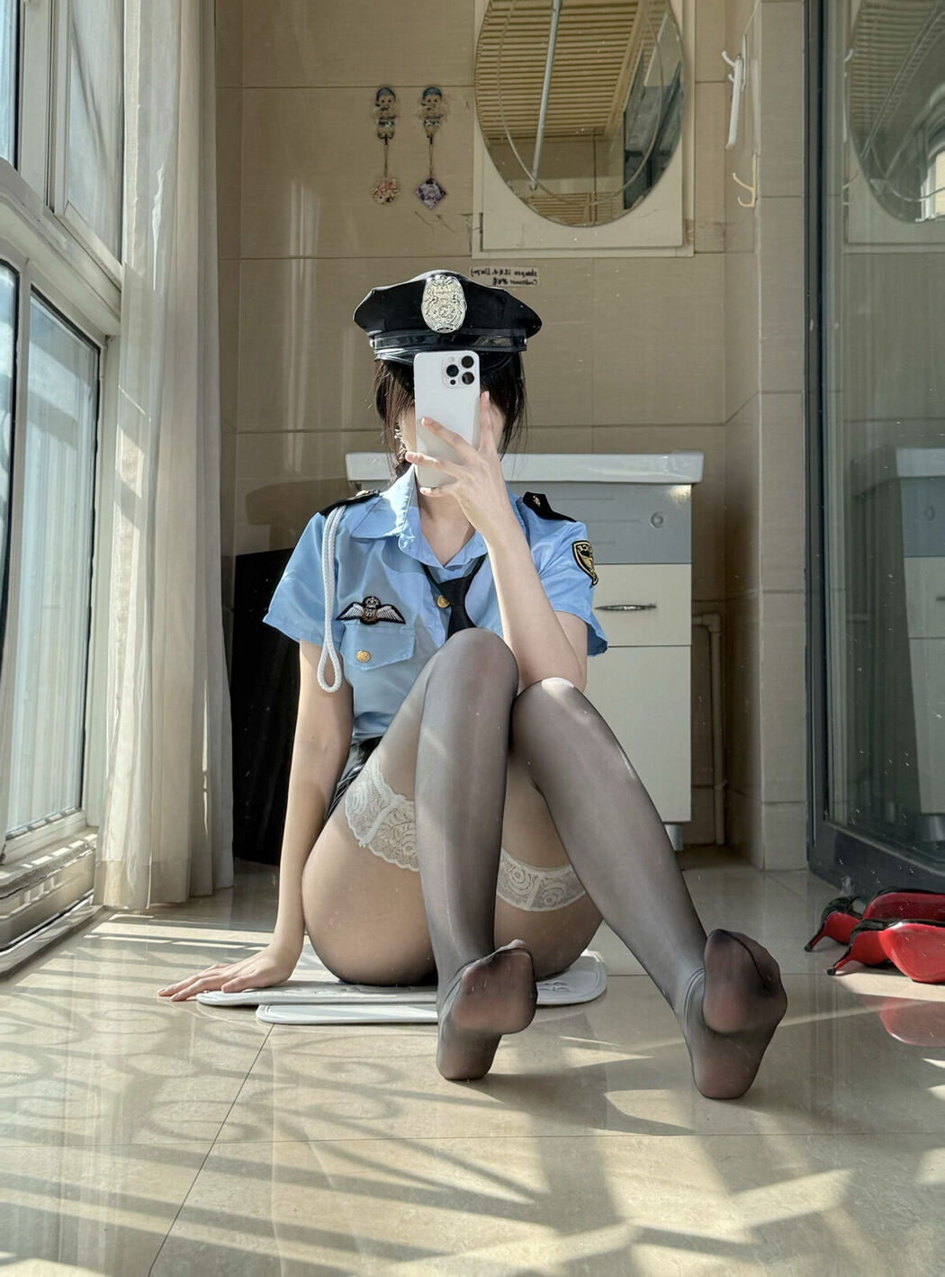 Coser@不可爱羚 – 高价定制 女警制服 (49P – 8V)