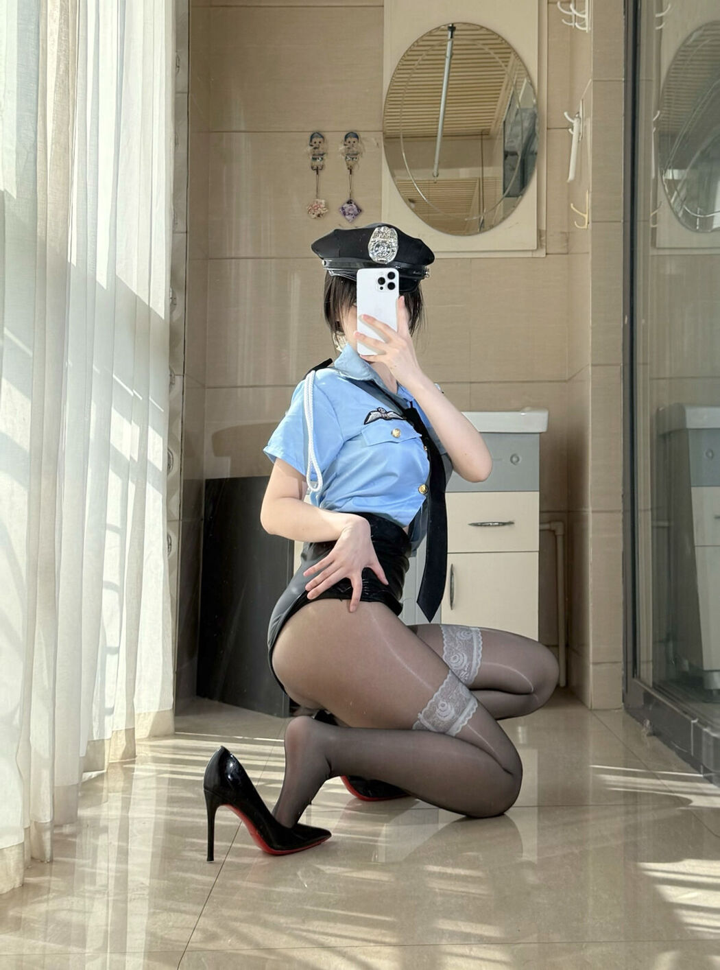 Coser@不可爱羚 – 高价定制 女警制服 (49P – 8V)