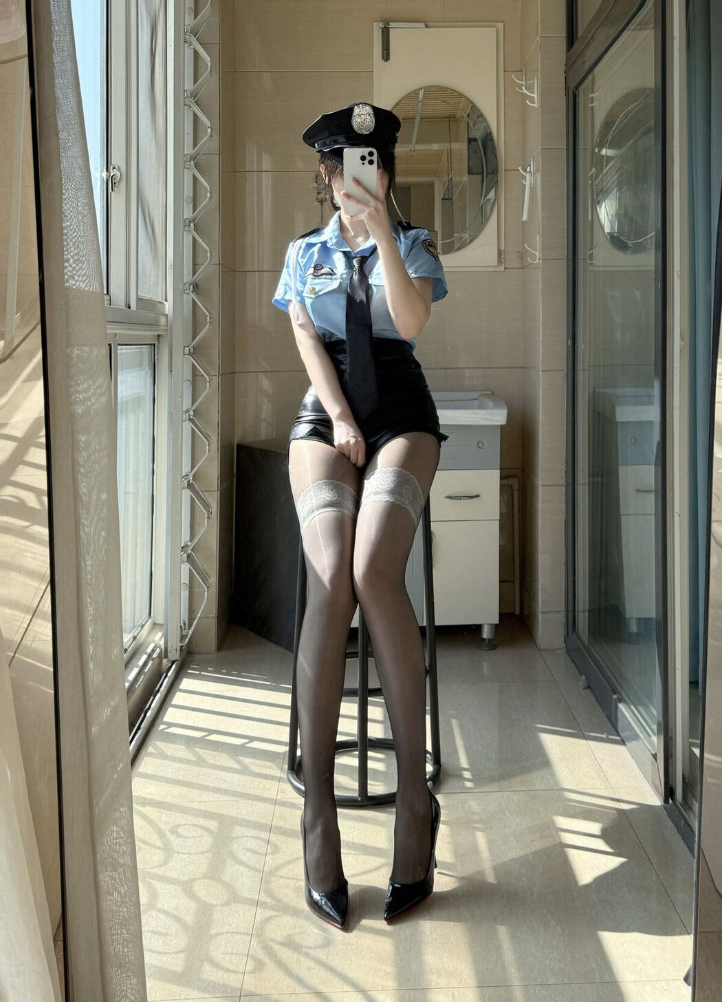 Coser@不可爱羚 – 高价定制 女警制服 (49P – 8V)
