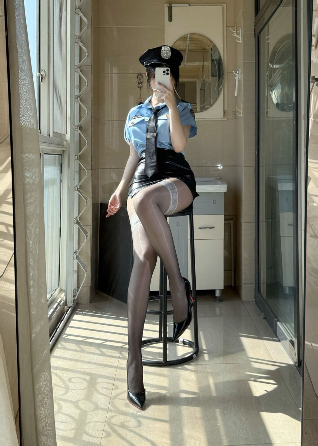 Coser@不可爱羚 – 高价定制 女警制服 (49P – 8V)