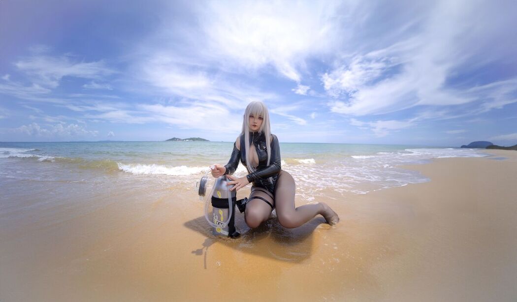 Coser@隼隼子 – 碧蓝航线 企业 (90P)