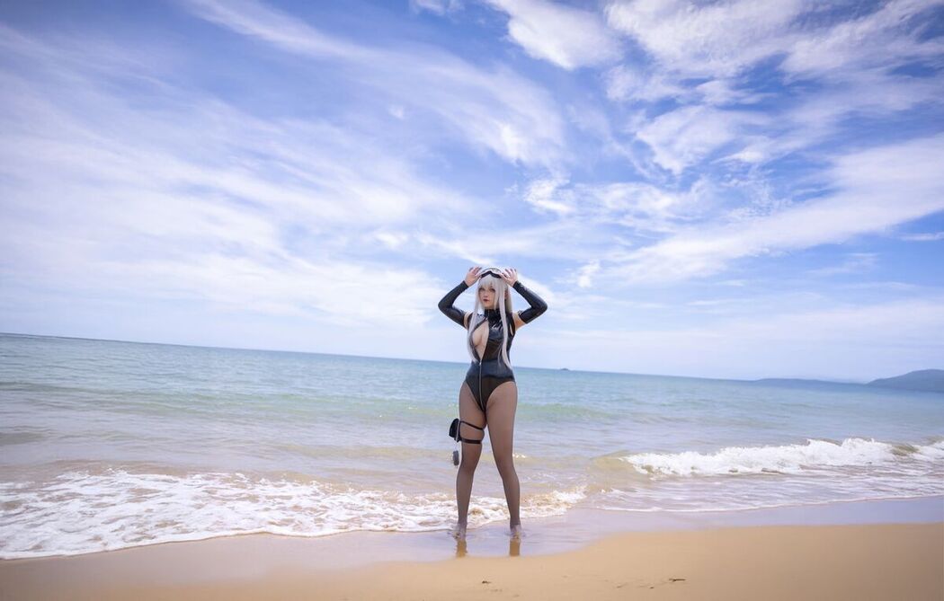 Coser@隼隼子 – 碧蓝航线 企业 (90P)