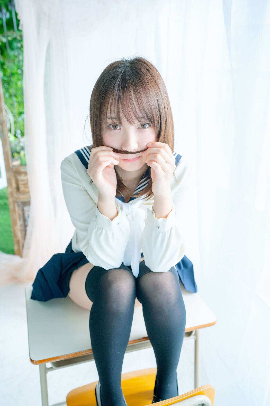 JP Moe Iori 伊織萌 – パンツともえ大好き星人を大至急いおりんのスカートにご招待ROM Part01 (61P)