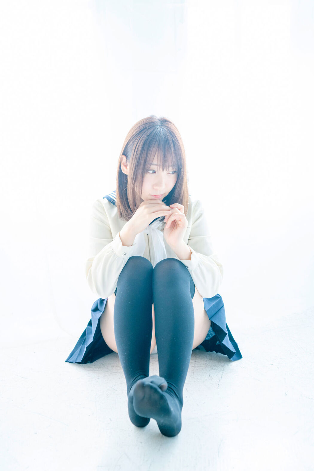 JP Moe Iori 伊織萌 &#8211; パンツともえ大好き星人を大至急いおりんのスカートにご招待ROM Part01 (61P)