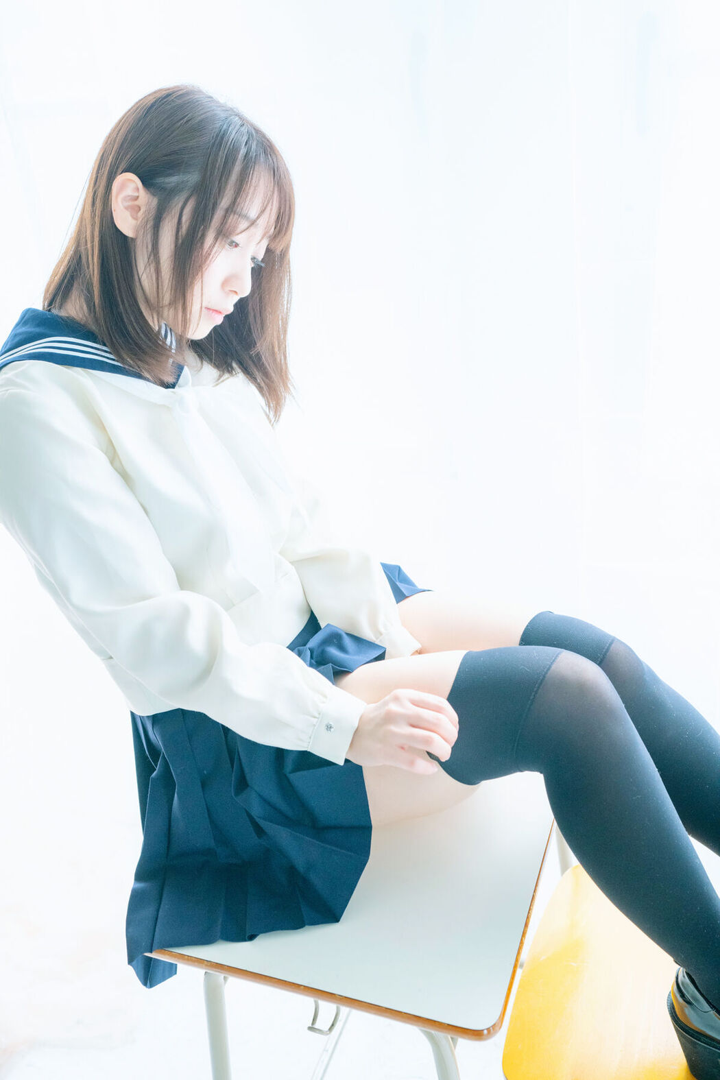 JP Moe Iori 伊織萌 – パンツともえ大好き星人を大至急いおりんのスカートにご招待ROM Part01 (61P)