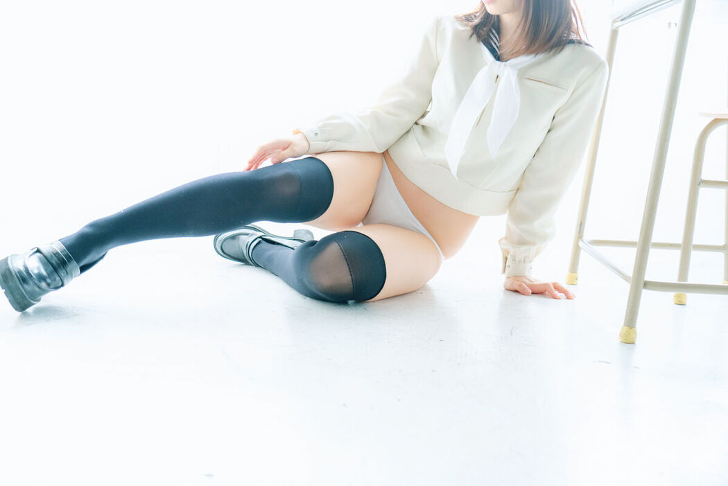 JP Moe Iori 伊織萌 – パンツともえ大好き星人を大至急いおりんのスカートにご招待ROM Part02 (61P)