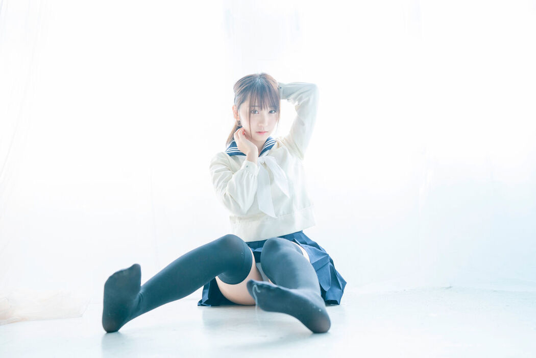 JP Moe Iori 伊織萌 &#8211; パンツともえ大好き星人を大至急いおりんのスカートにご招待ROM Part01 (61P)