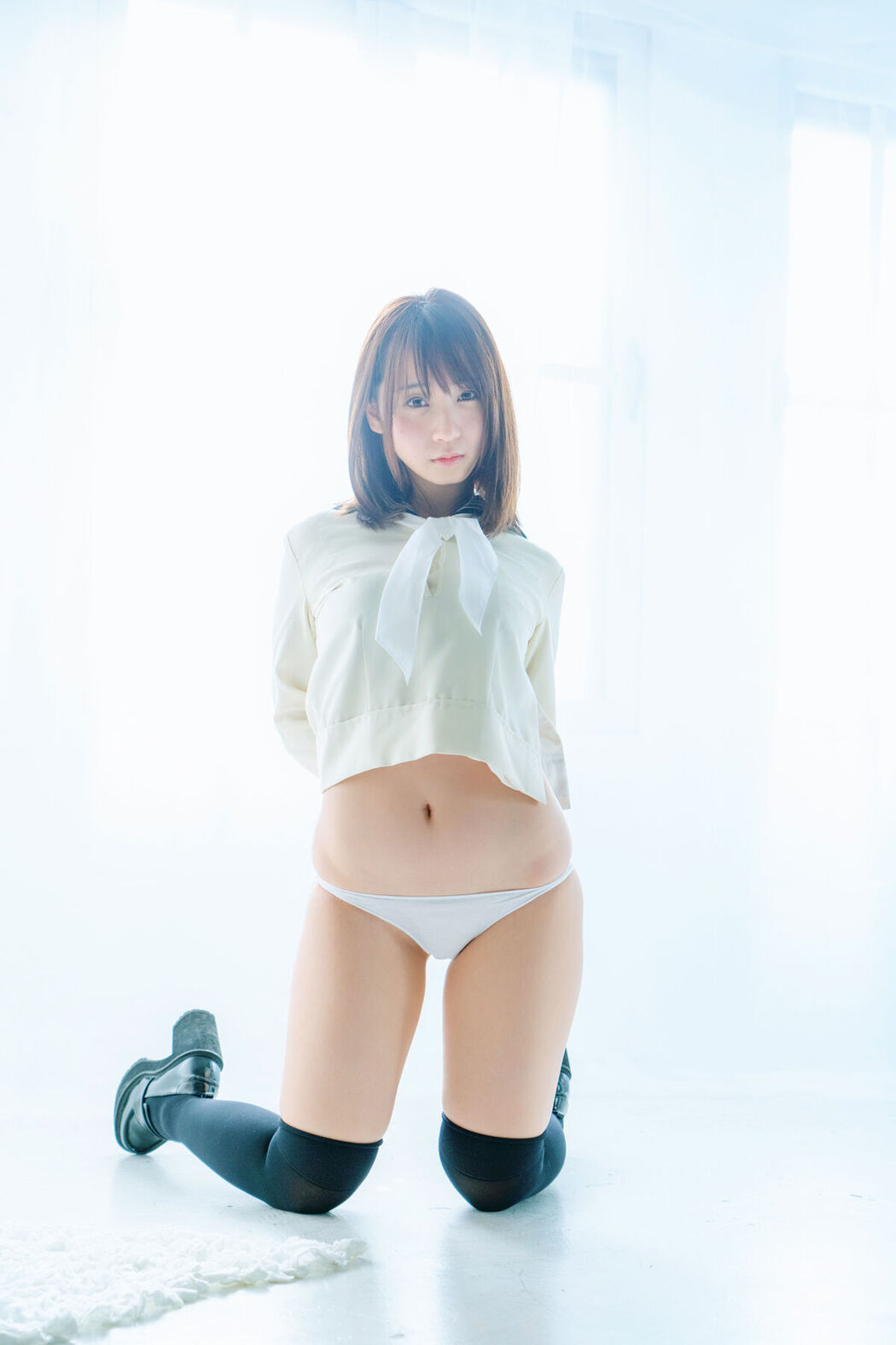 JP Moe Iori 伊織萌 – パンツともえ大好き星人を大至急いおりんのスカートにご招待ROM Part02 (61P)