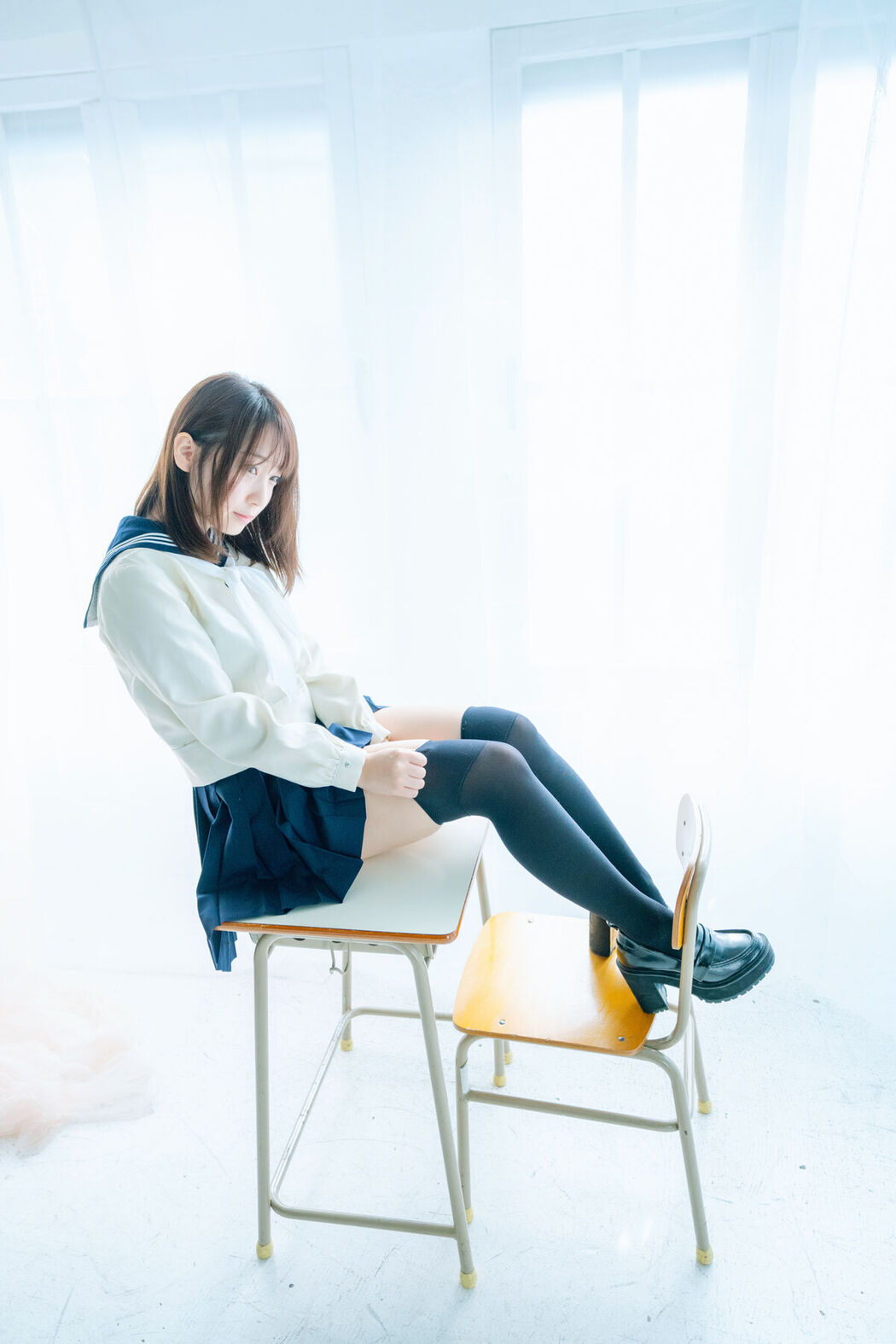 JP Moe Iori 伊織萌 – パンツともえ大好き星人を大至急いおりんのスカートにご招待ROM Part01 (61P)