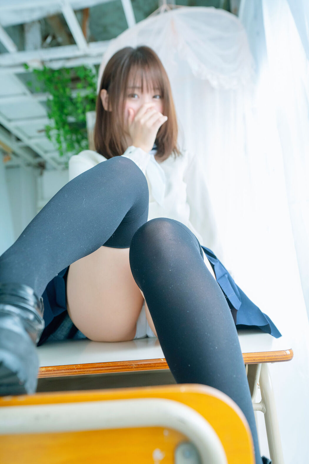 JP Moe Iori 伊織萌 – パンツともえ大好き星人を大至急いおりんのスカートにご招待ROM Part01 (61P)