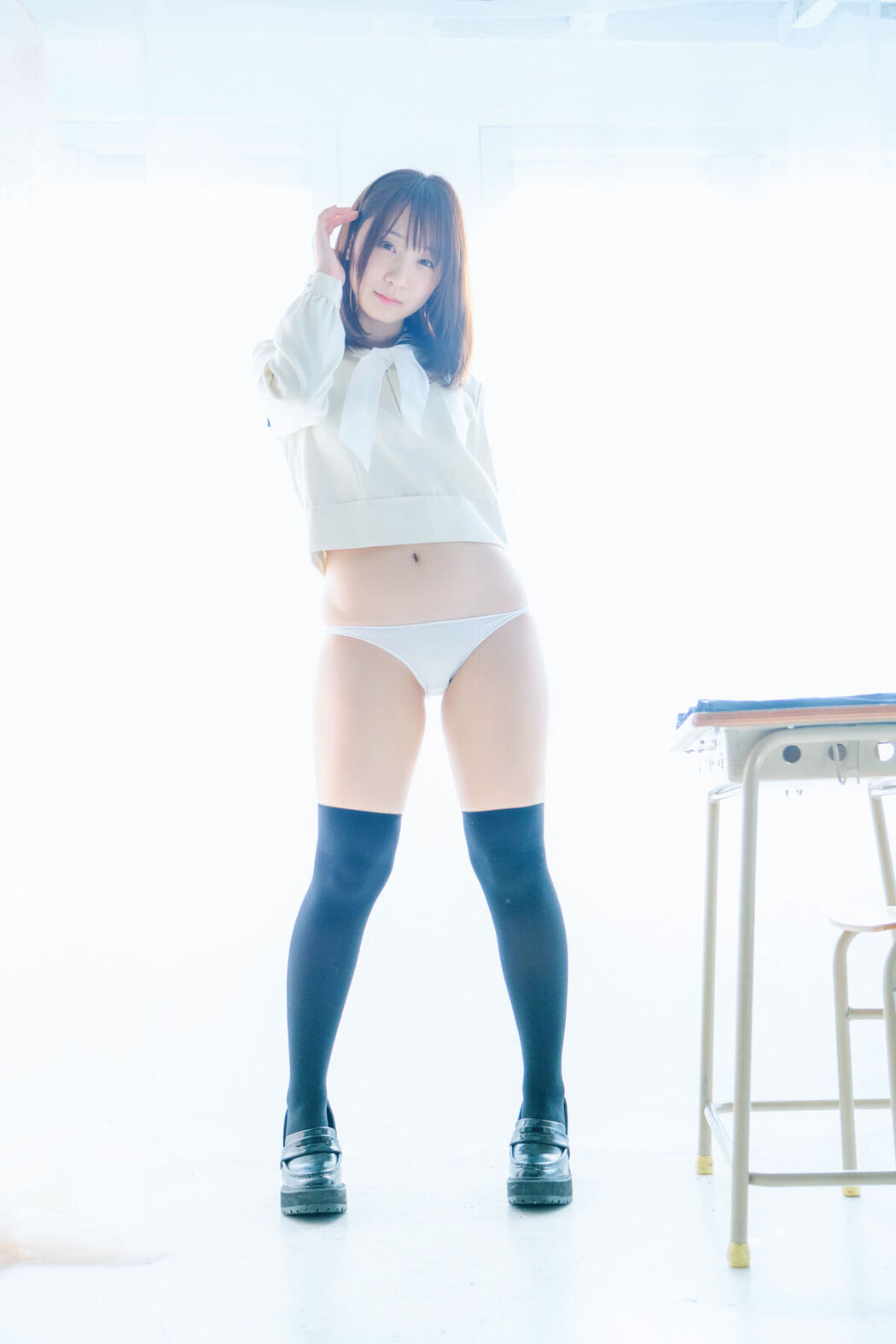 JP Moe Iori 伊織萌 – パンツともえ大好き星人を大至急いおりんのスカートにご招待ROM Part02 (61P)