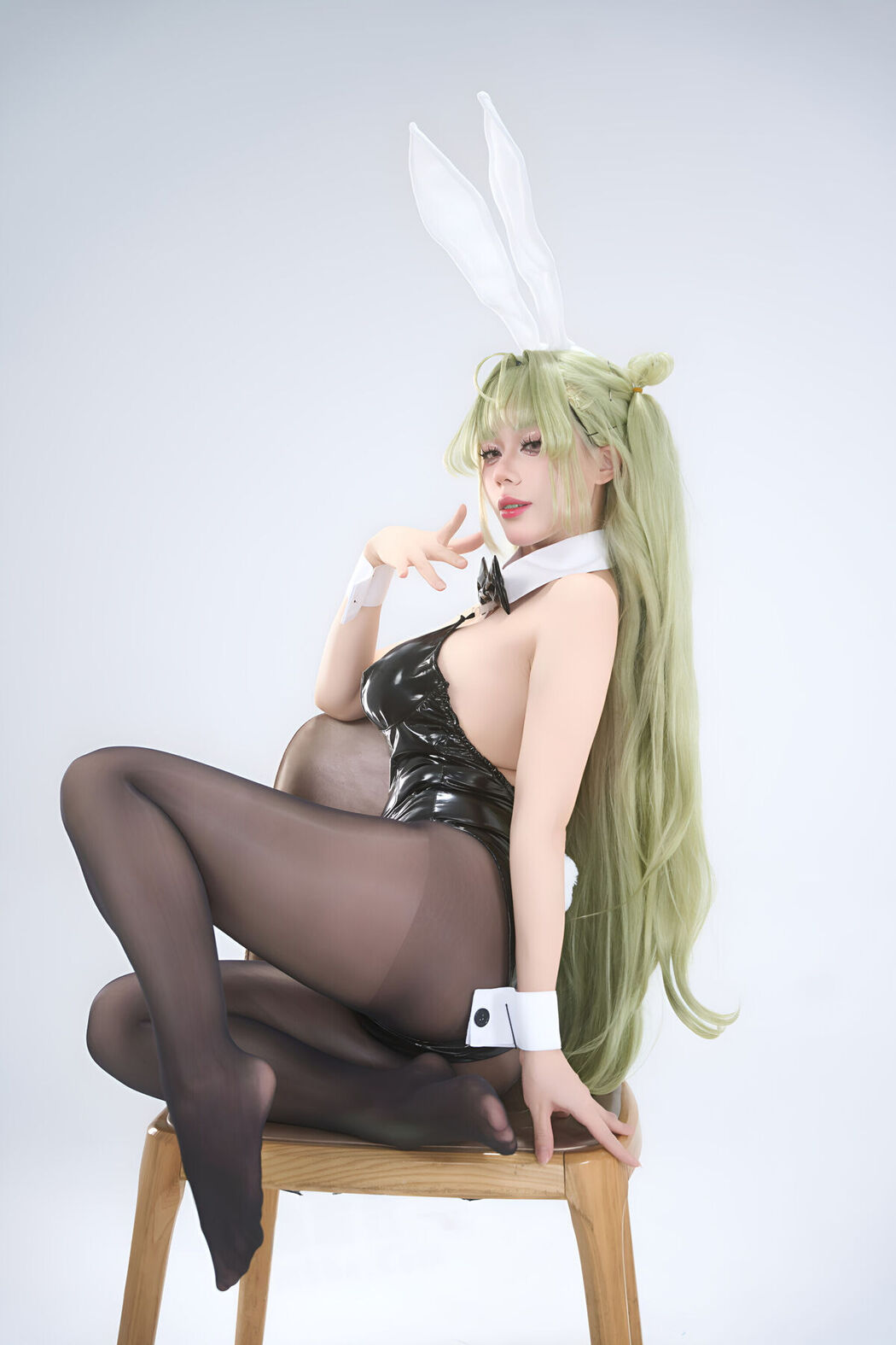 Coser@九言 – Nikke胜利女神 索达 (82P – 5V)