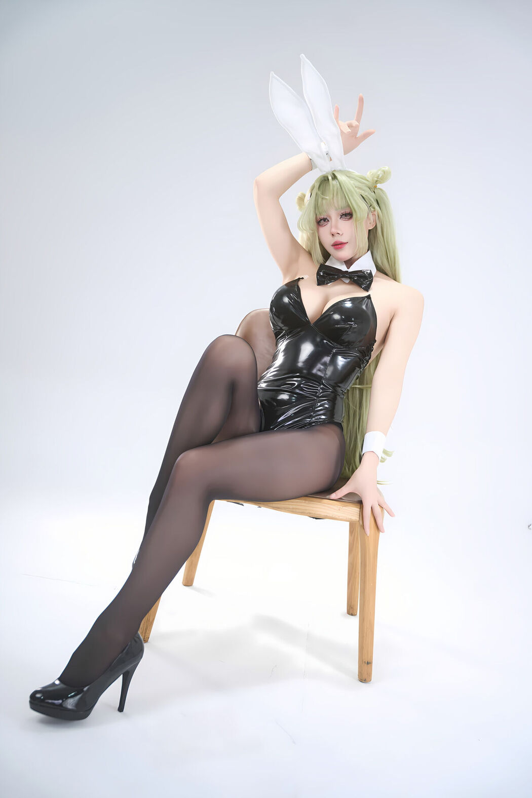 Coser@九言 – Nikke胜利女神 索达 (82P – 5V)