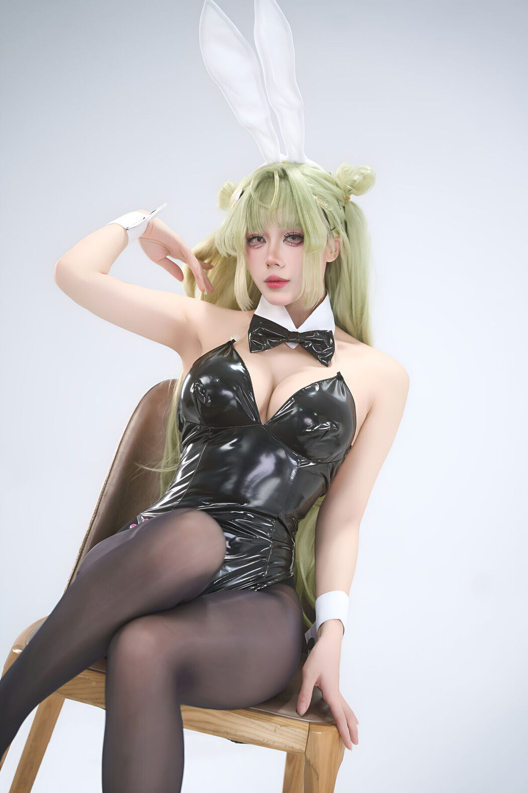 Coser@九言 – Nikke胜利女神 索达 (82P – 5V)