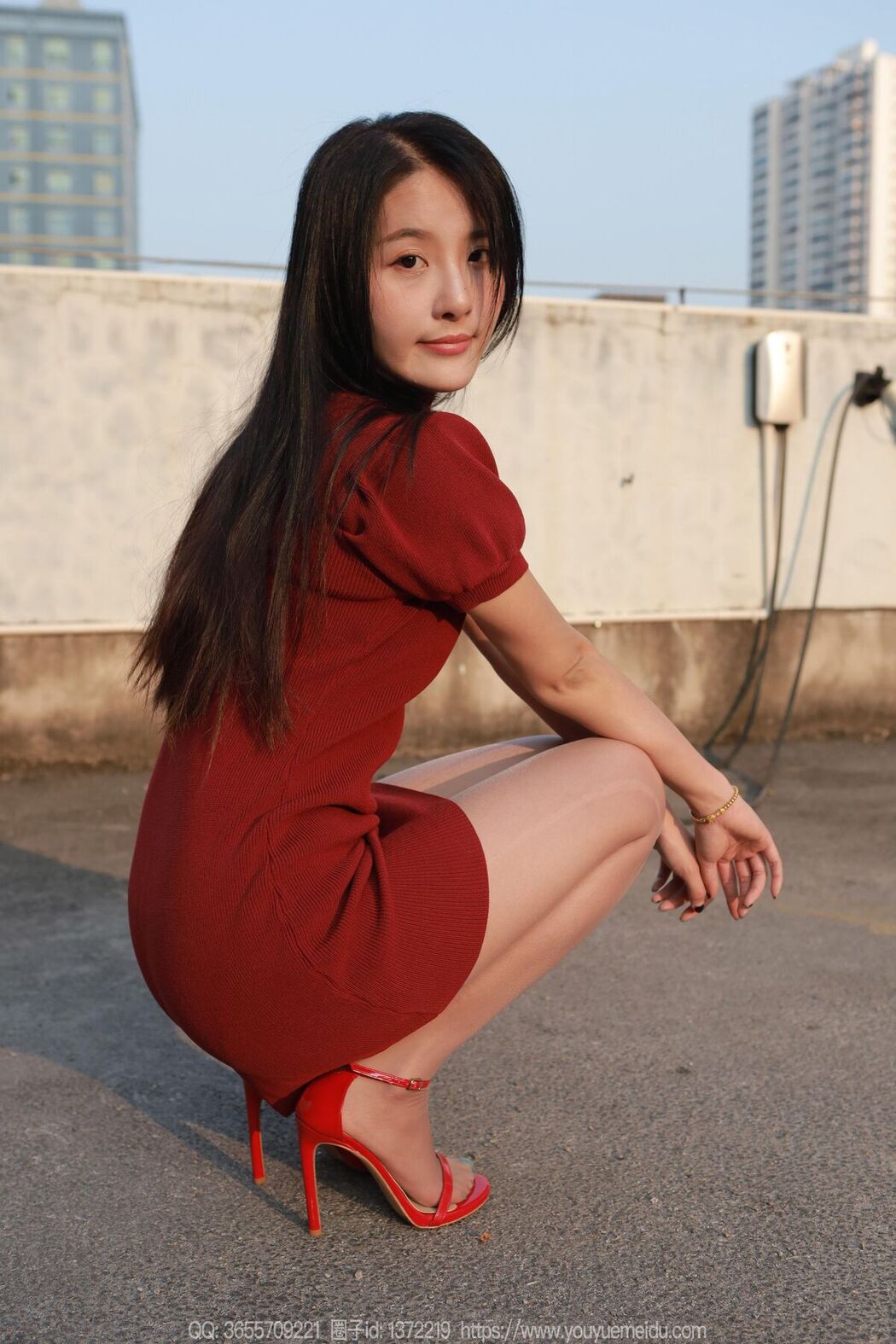 IESS异思趣向 SXJ No.1983 婉萍 (76P)