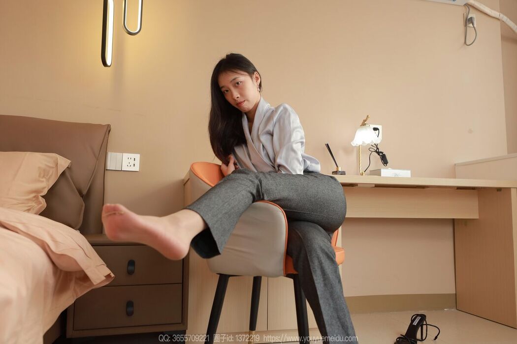 IESS异思趣向 SXJ No.1986 小九 (90P)