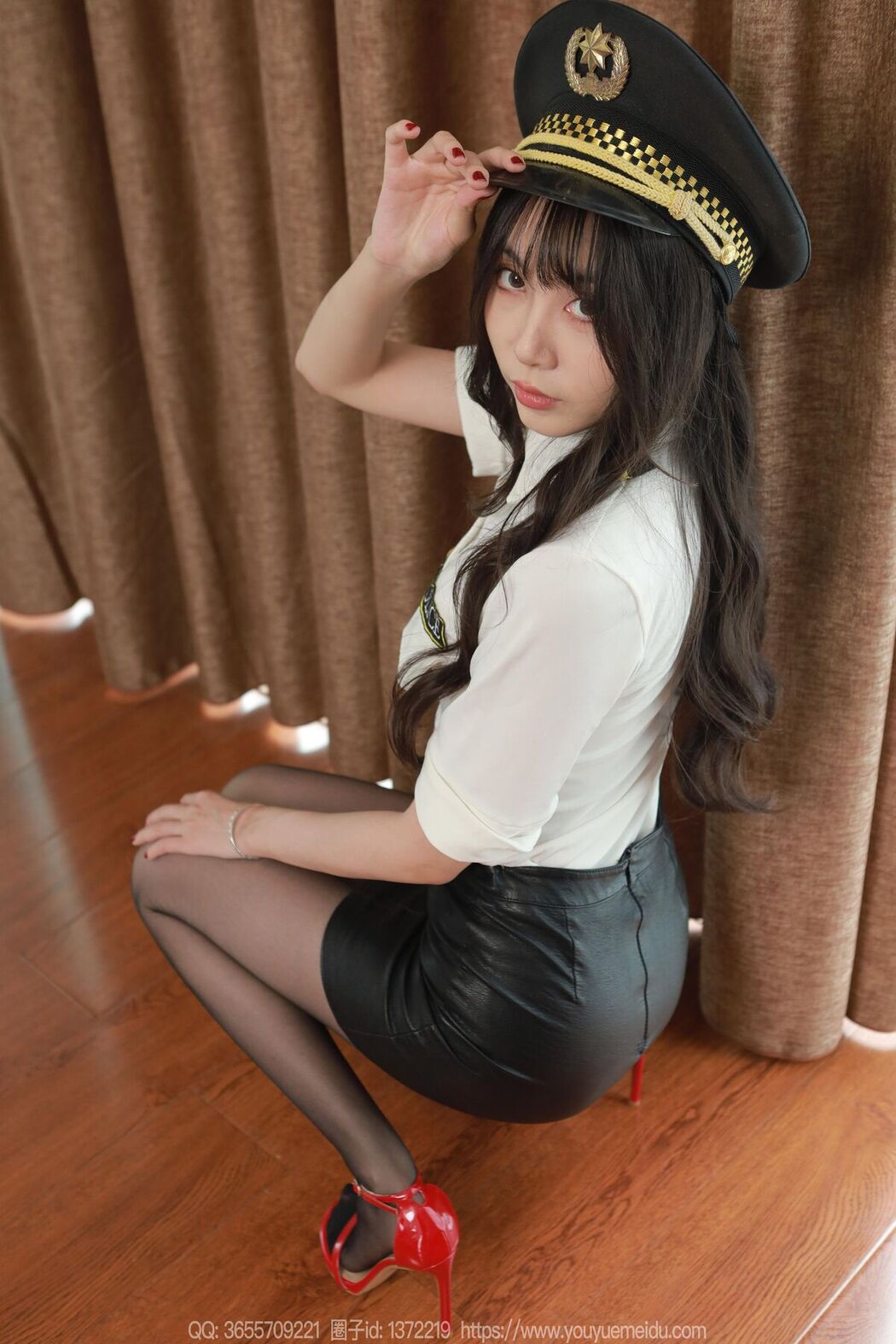 IESS异思趣向 SXJ No.1975 团团 (100P)