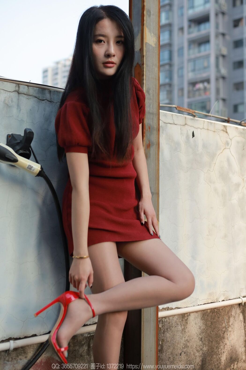 IESS异思趣向 SXJ No.1983 婉萍 (76P)