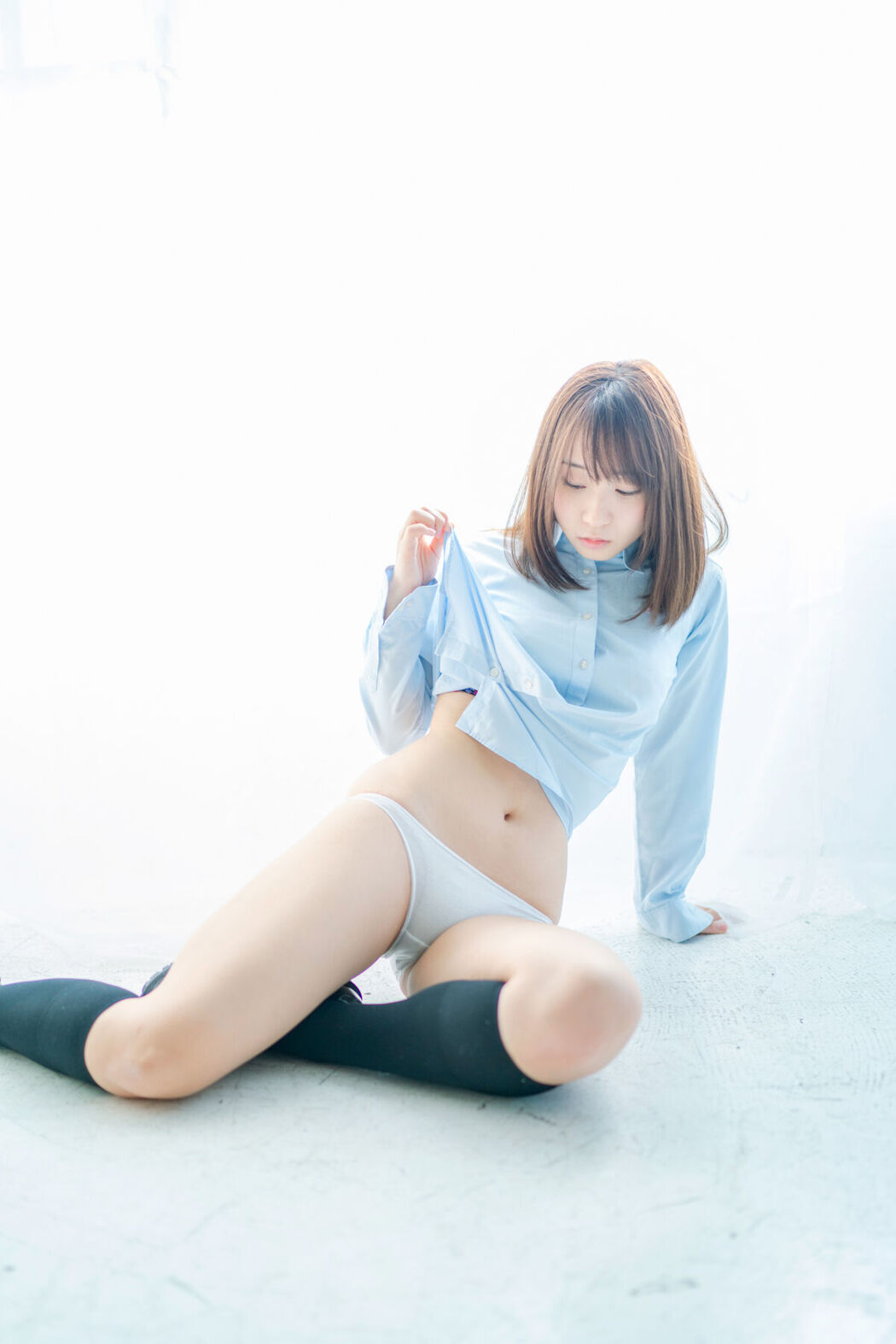 JP Moe Iori 伊織萌 – パンツともえ大好き星人を大至急いおりんのスカートにご招待ROM Part03 (60P)