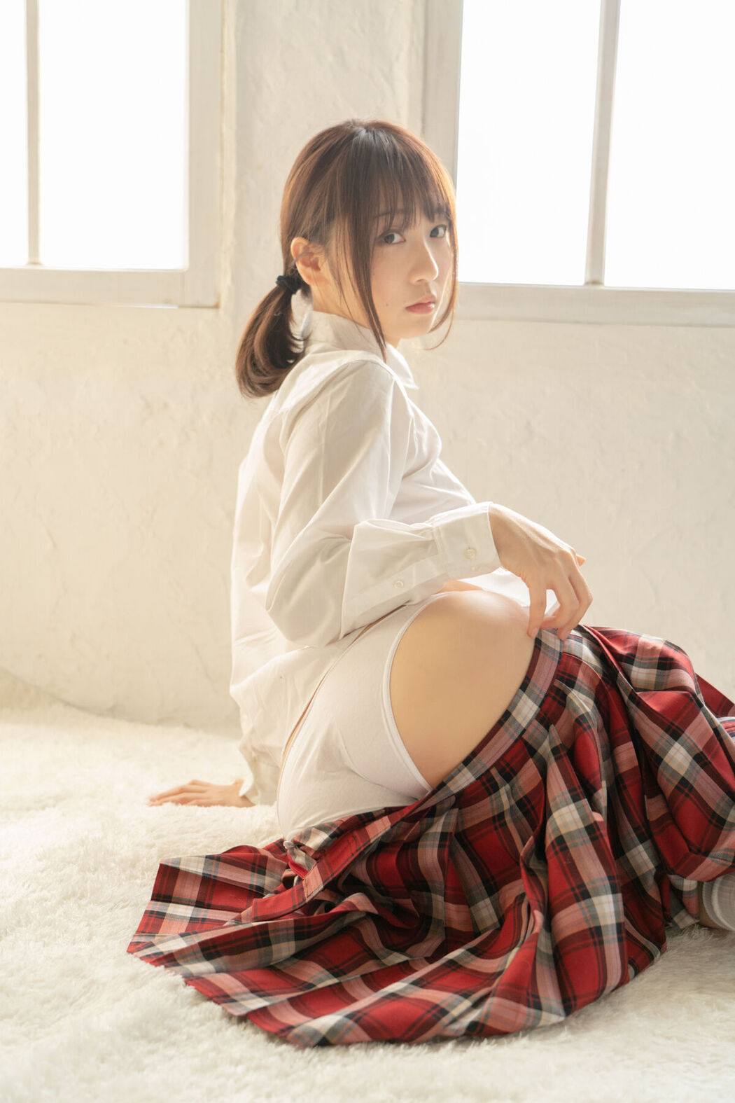 JP Moe Iori 伊織萌 &#8211; パンツともえ大好き星人を大至急いおりんのスカートにご招待ROM Part05 (60P)