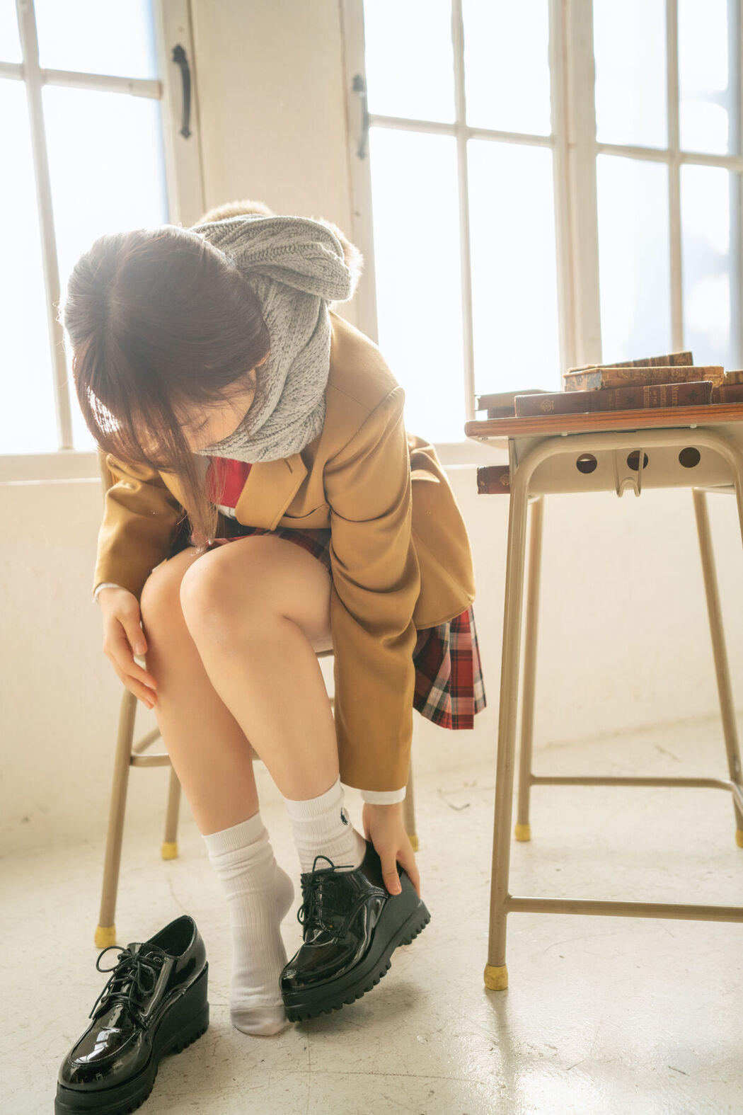 JP Moe Iori 伊織萌 &#8211; パンツともえ大好き星人を大至急いおりんのスカートにご招待ROM Part05 (60P)