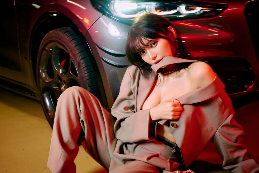 JP Nitori Sayaka 似鳥沙也加 &#8211; FRIDAY GOLD A to Z Vol.10 (17P)