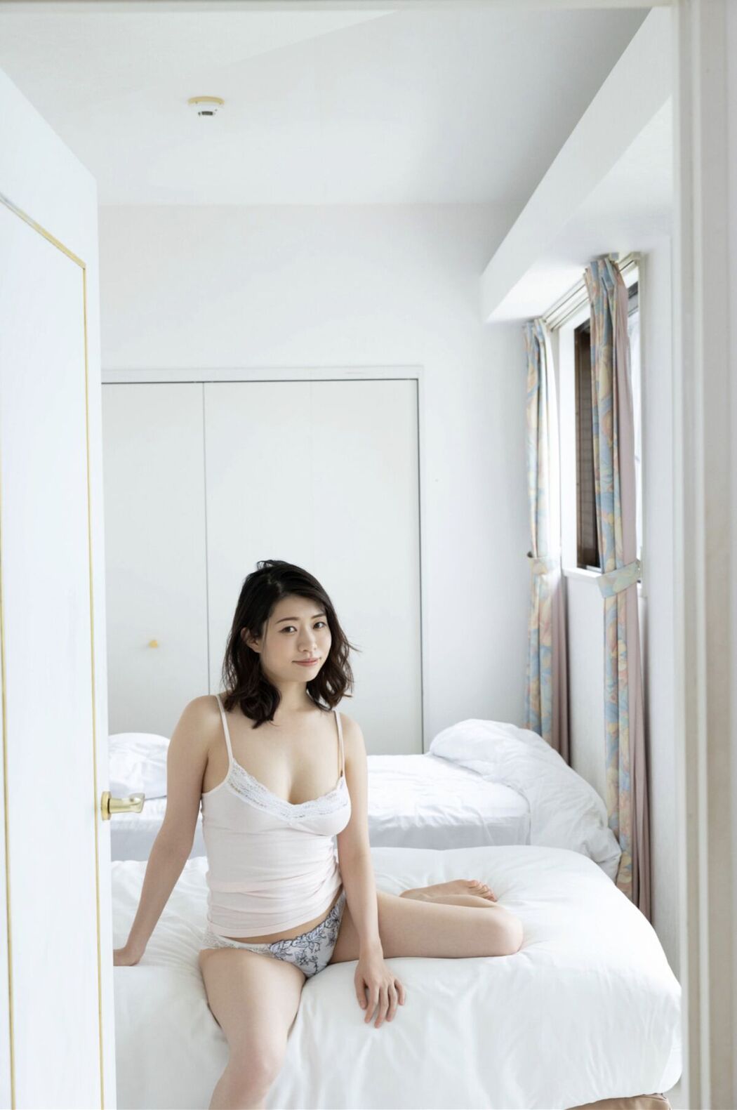 JP Hamabe Kaho 浜辺栞帆 &#8211; FRIDAYデジタル写真集 熟れごろG果実 Vol.1 (85P)