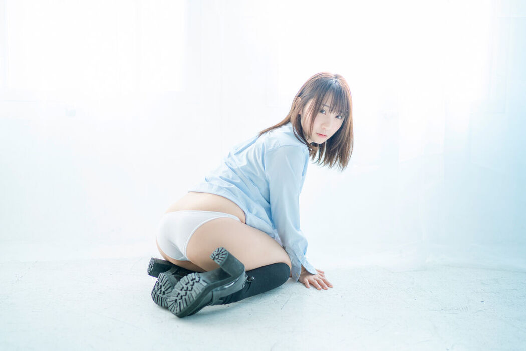 JP Moe Iori 伊織萌 &#8211; パンツともえ大好き星人を大至急いおりんのスカートにご招待ROM Part03 (60P)