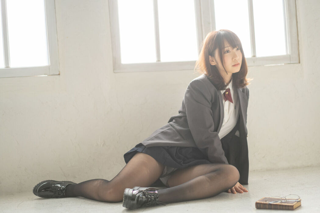 JP Moe Iori 伊織萌 – パンツともえ大好き星人を大至急いおりんのスカートにご招待ROM Part03 (60P)