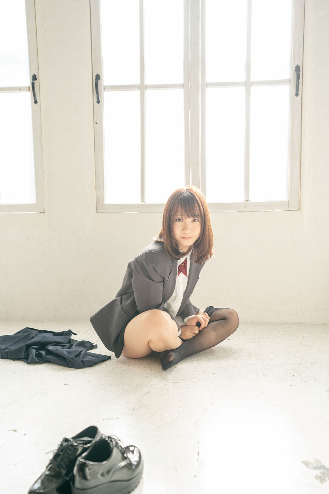JP Moe Iori 伊織萌 – パンツともえ大好き星人を大至急いおりんのスカートにご招待ROM Part04 (60P)