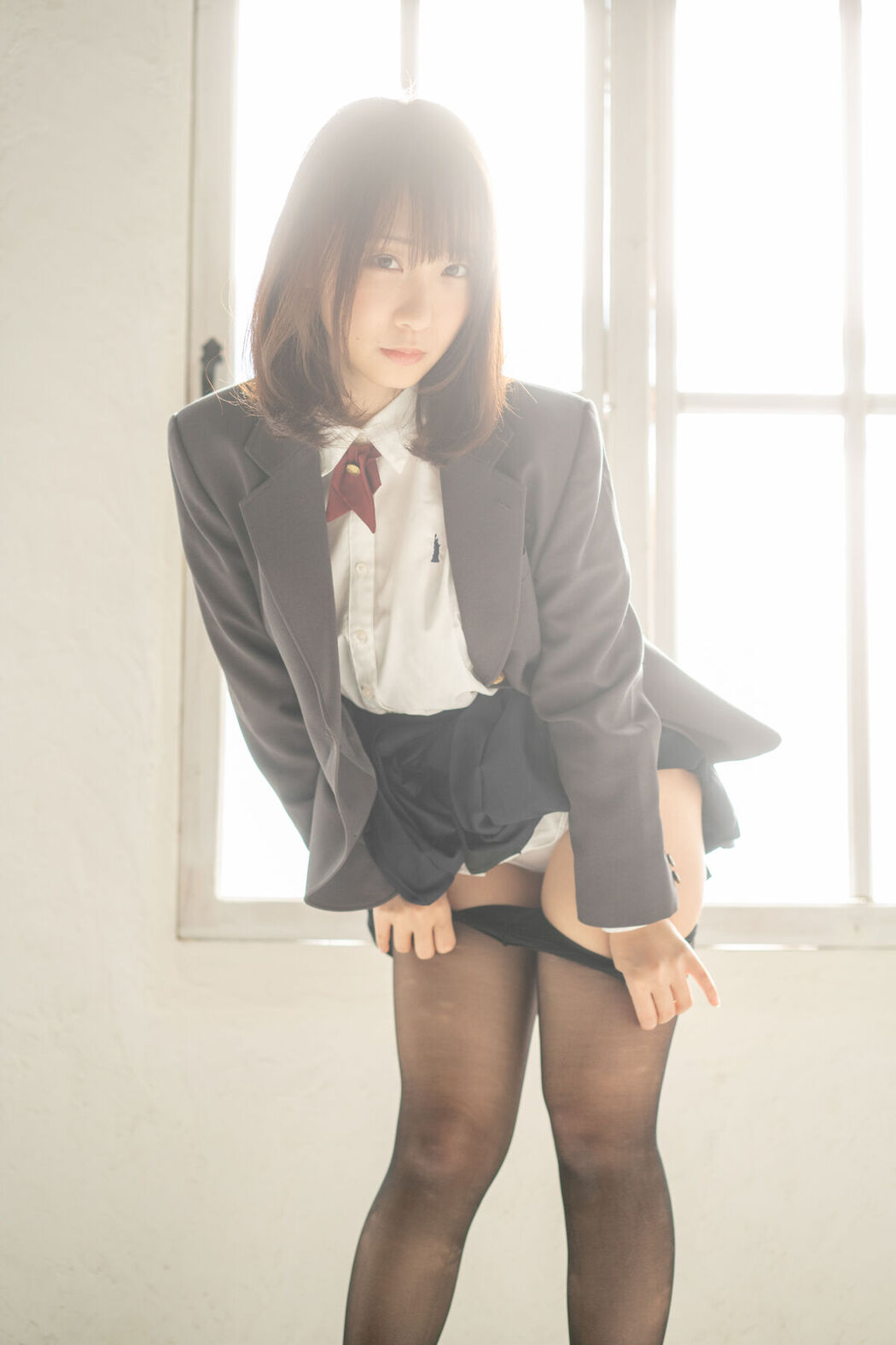 JP Moe Iori 伊織萌 – パンツともえ大好き星人を大至急いおりんのスカートにご招待ROM Part04 (60P)