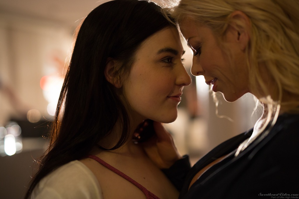 Alexis Fawx And Jenna Reid Cover Photo