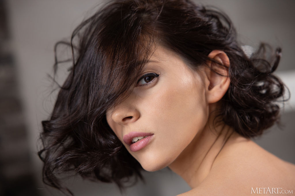 Aleksandrina Kicking Her Long Legs In A Wide Split