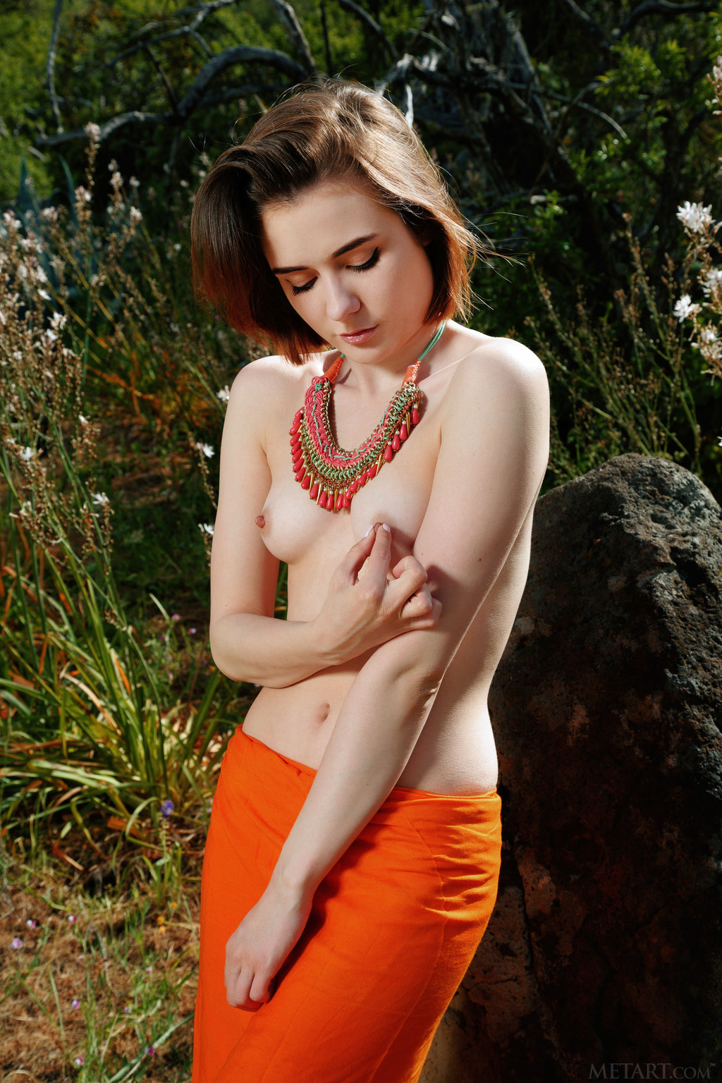 Alice Shea Gets Her Pretty Pussy Exposed