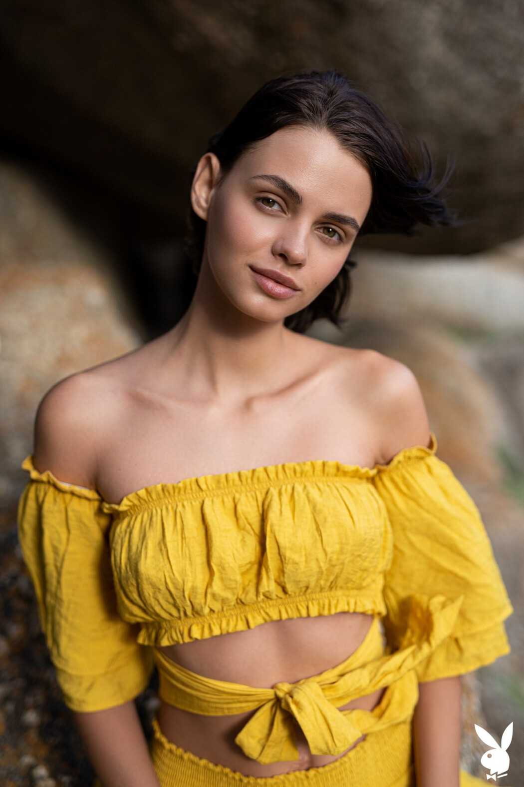 Ariela Explores Outdoors Nature Fully Naked Cover Photo