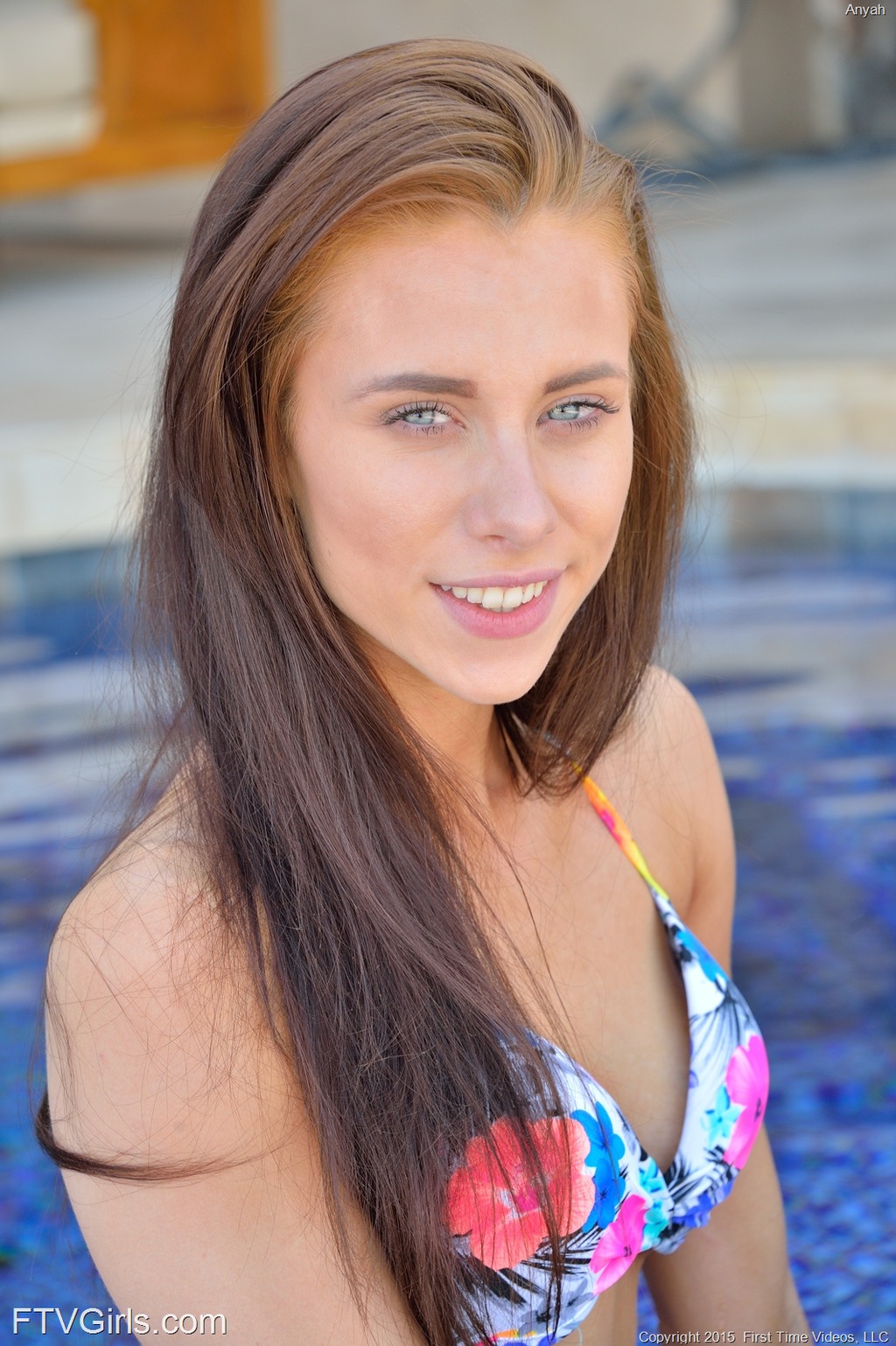 Anyah Teen Playing With Pussy Cover Photo