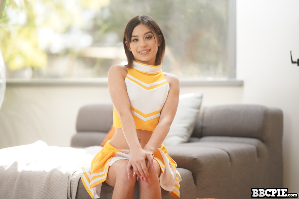 Aria Valencia Drilled With BBC And Getting Pussy Creampie Cover Photo