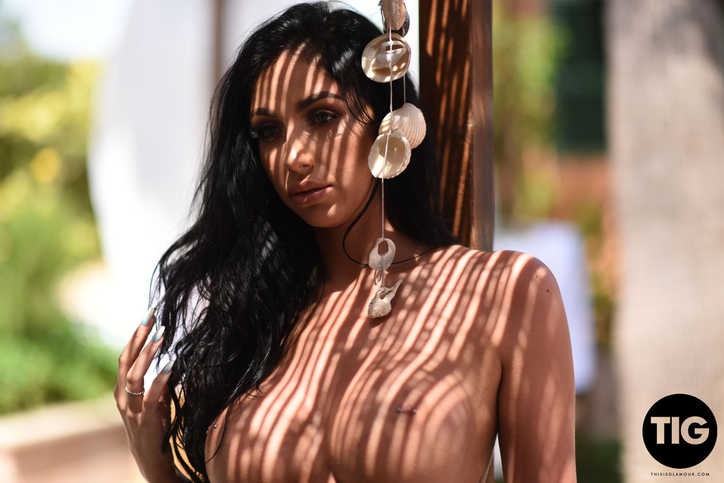 Anya Leigh Presenting Her Sexy Lingerie