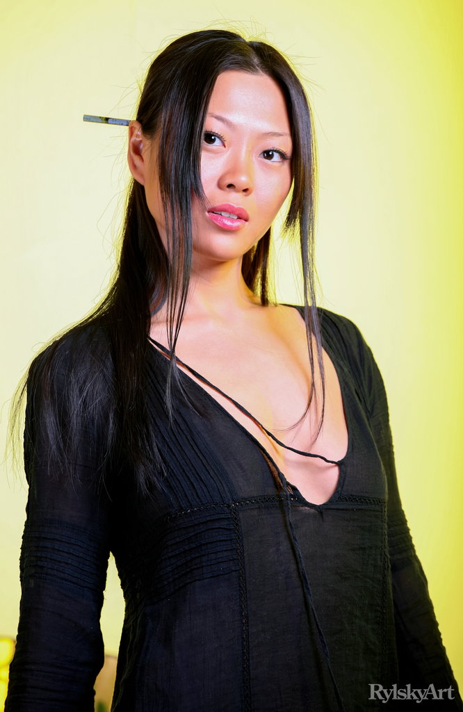 Asian Brunette Amiko Spreads Her Legs