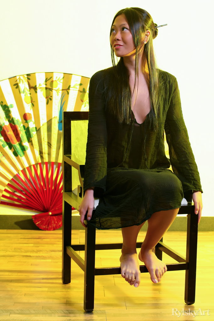 Asian Brunette Amiko Spreads Her Legs