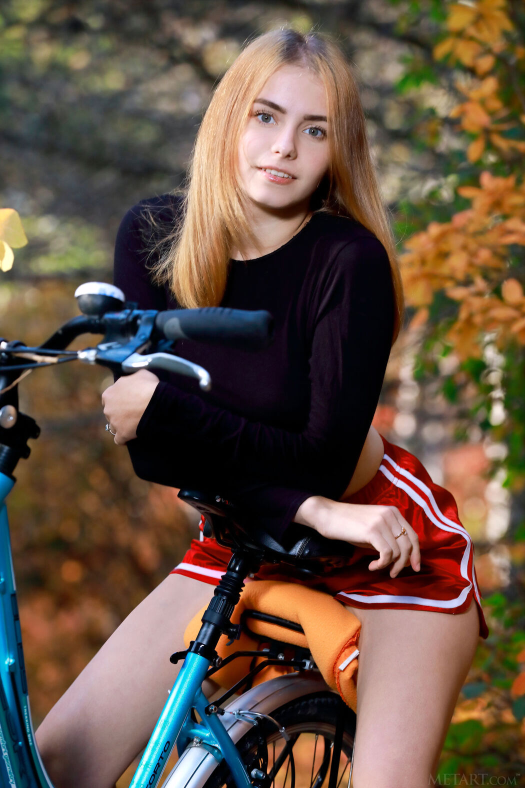 Busty Beauty Dakota Pink