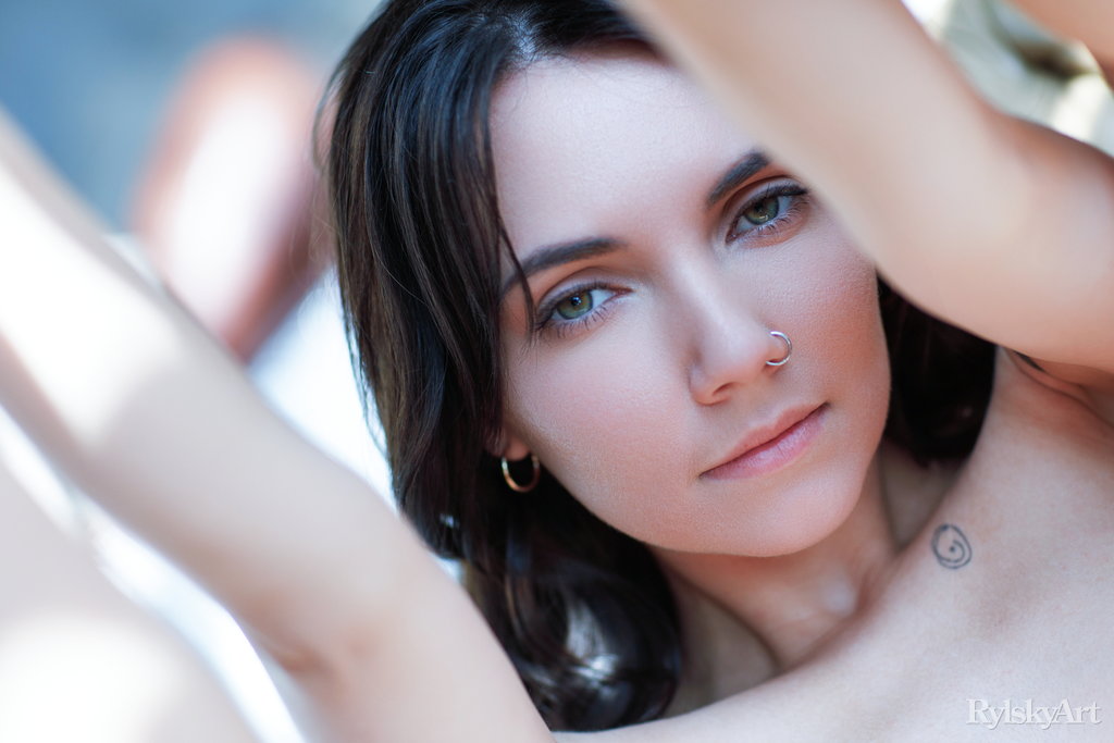 Danniela Sexy Brunette With Big Boobs