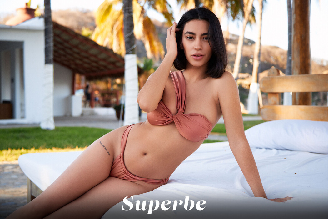 Danny Hernandez Teases Nude In Amazing Locations