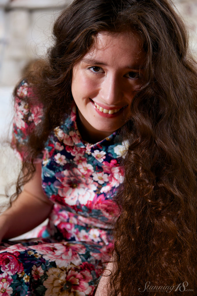 Delly Getting Naked And Plays With Pink Pussy