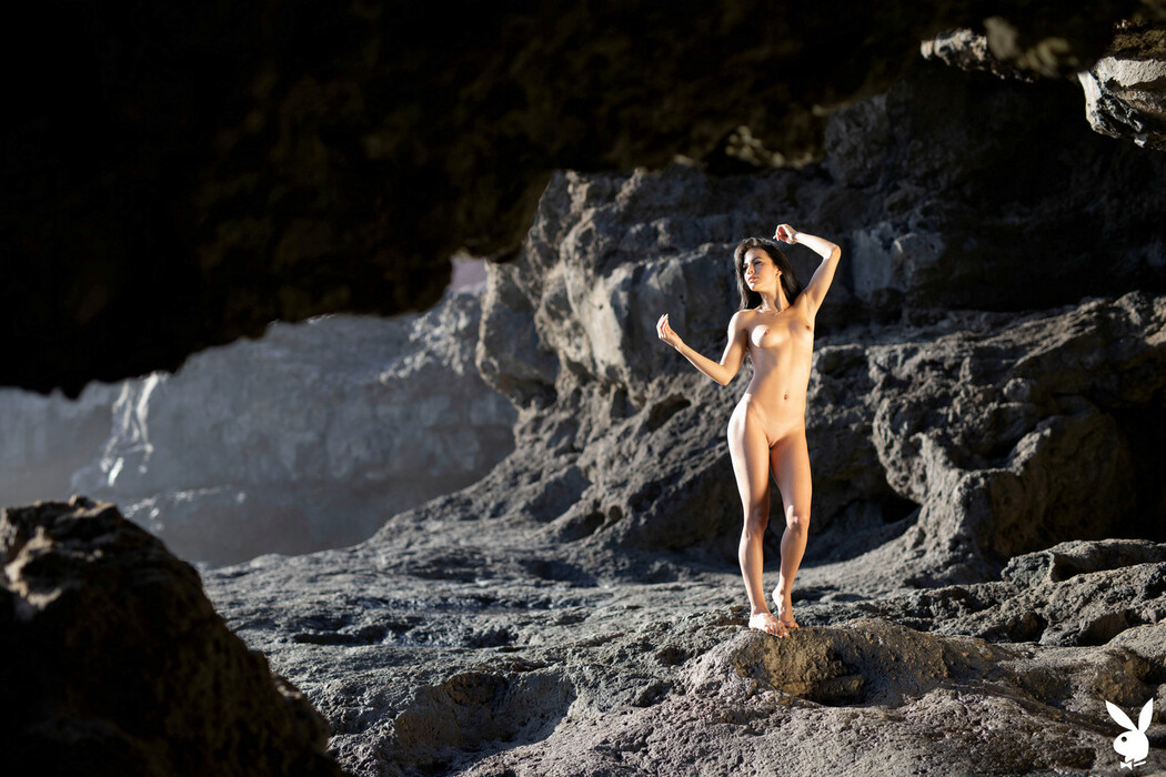 Estefania Pahe Strips Her Lingerie And Posing Nude In The Canary Islands