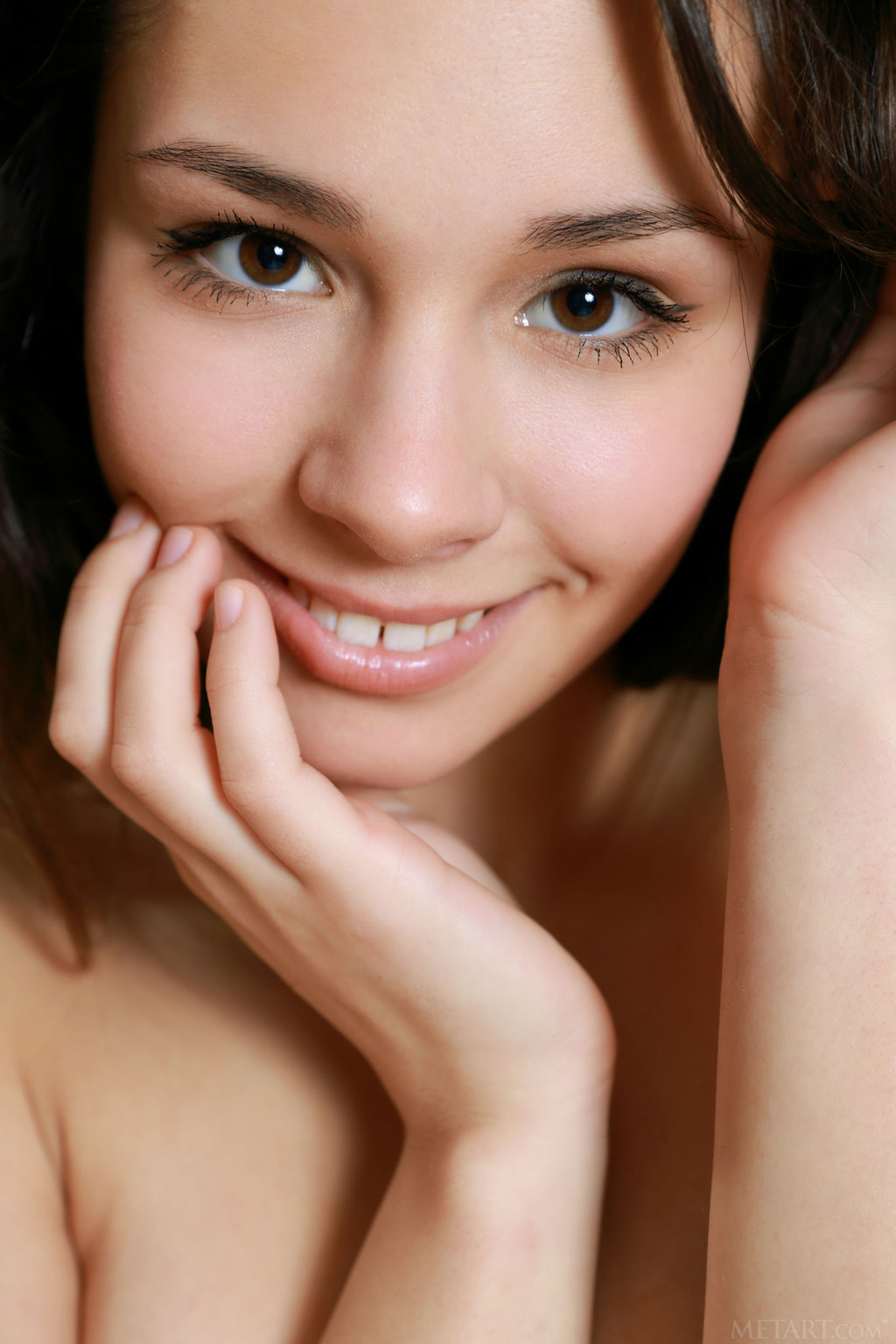 Erotic Beauty Emmy Stripping