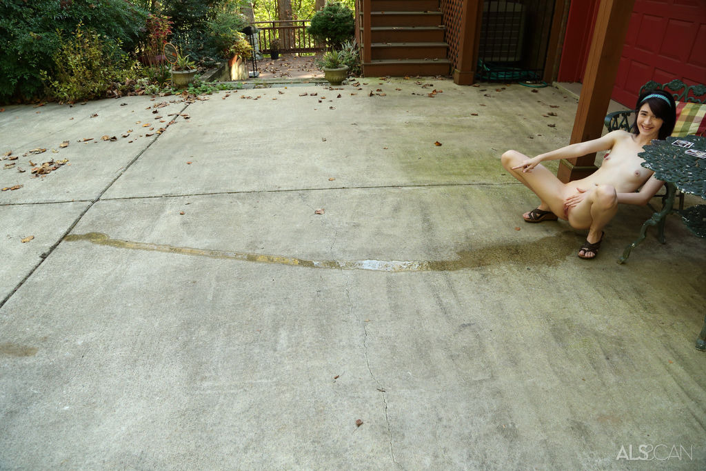 Four Bagger With Ivy Aura