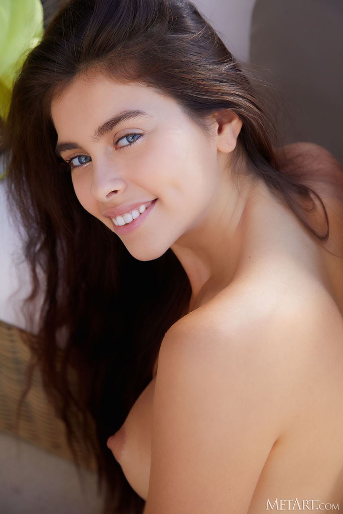 Foxy Alissa Expose The Neat Bush That Crowns Her Pussy