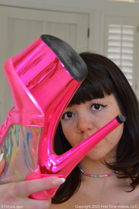 FTV Mochi Teen Chick Pleasures Herself