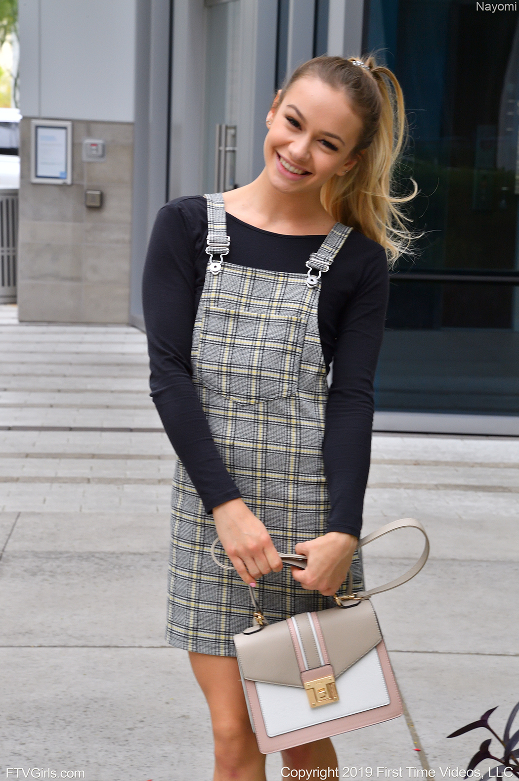 FTV Nayomi Sexy Amateur Babe Cover Photo